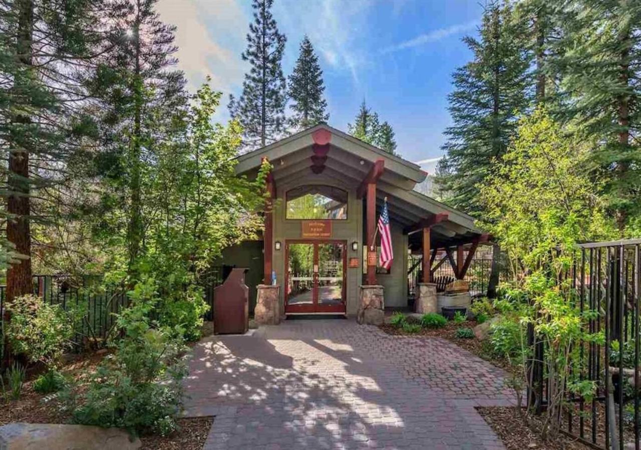 Northstar Resort Condo For 8 Free Shuttle Truckee Exterior photo