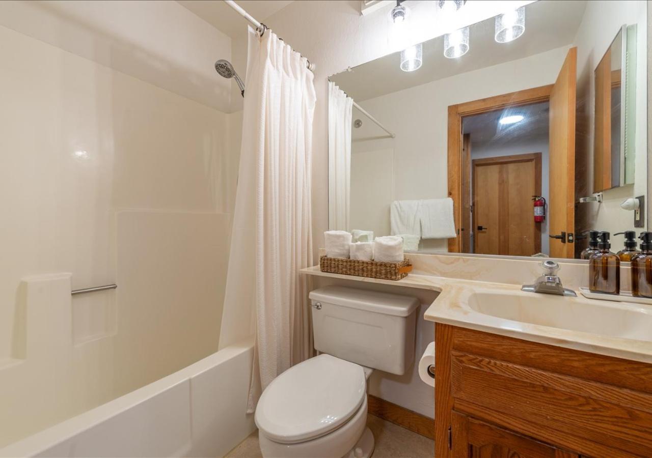 Northstar Resort Condo For 8 Free Shuttle Truckee Exterior photo
